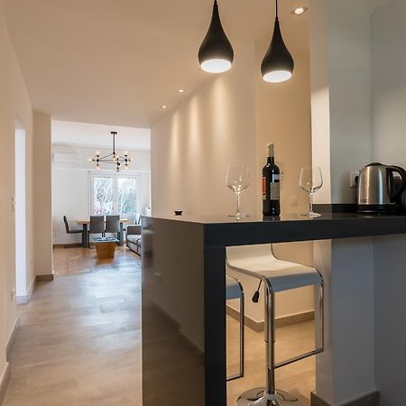 Pagrati 2Bdr Flat Apartman Athén Kültér fotó